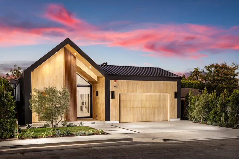 Architectural Photography New Build Costa Mesa — Costa Mesa (Eastside) real estate photography