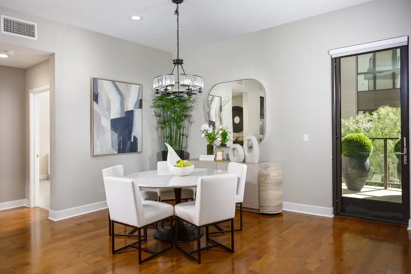 Dining room — Irvine Luxury condo, Irvine real estate photography