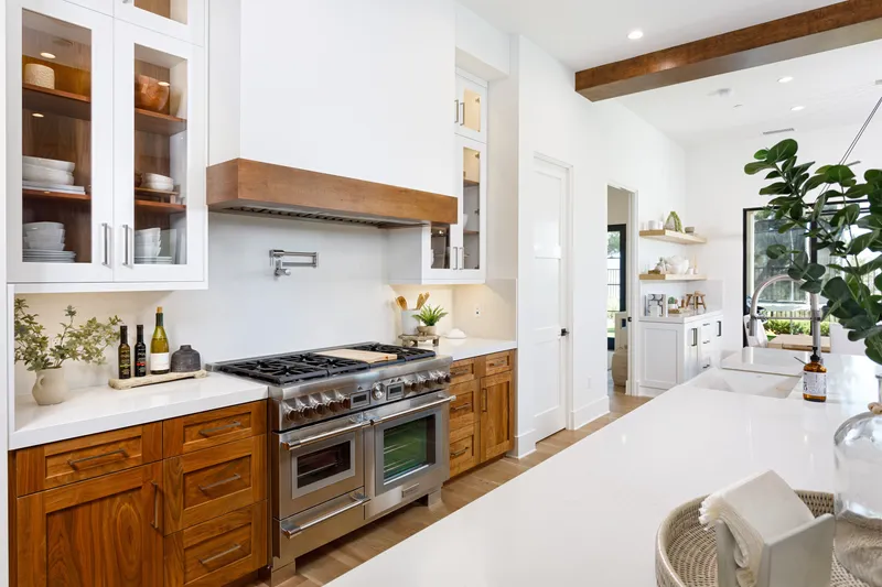 Kitchen island — Ladera Ranch real estate photography
