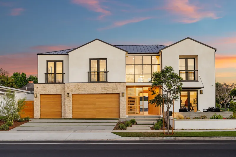 Interior detail — Dover Shores, Newport Beach real estate photography
