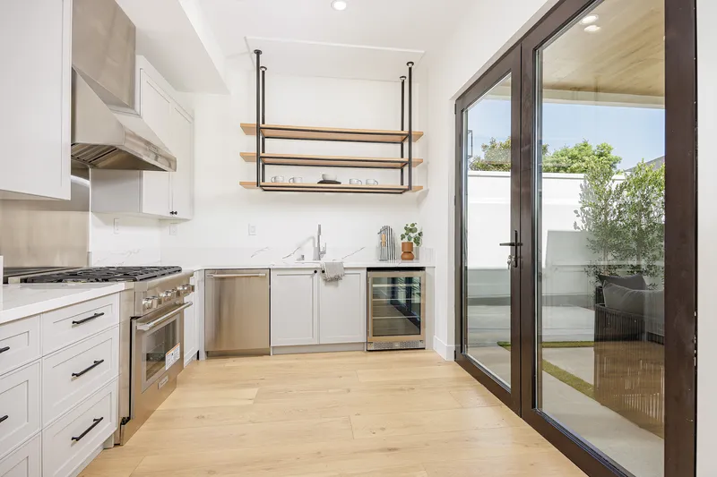 Interior detail — Dover Shores, Newport Beach real estate photography