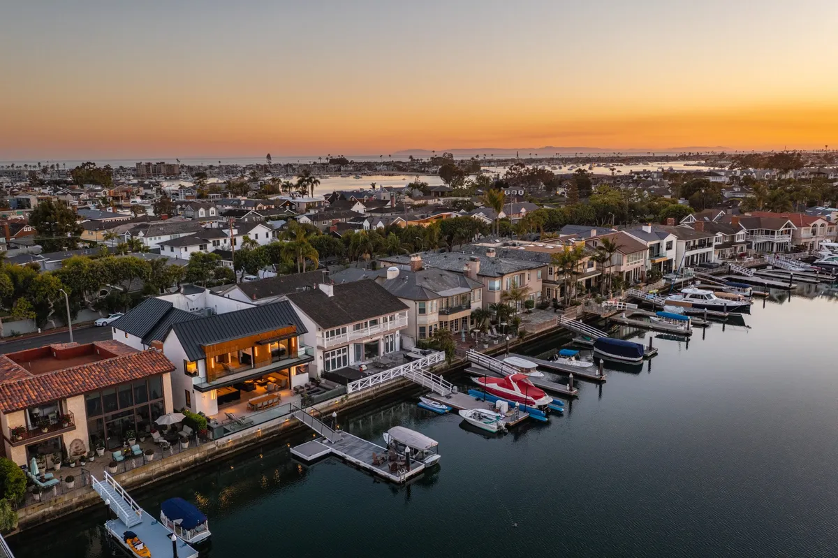 Aerial Photography, with boat dock, Corona Del Mar — aerial drone real estate photography, Corona Del Mar, Orange County, CA